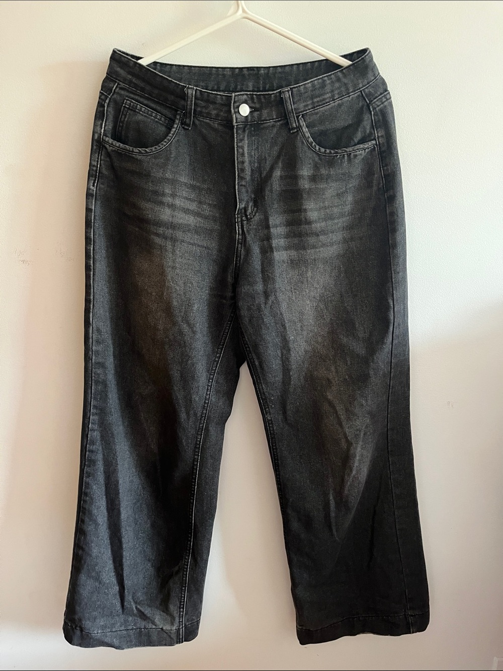 Women's Straight Leg Jeans - Black Wash